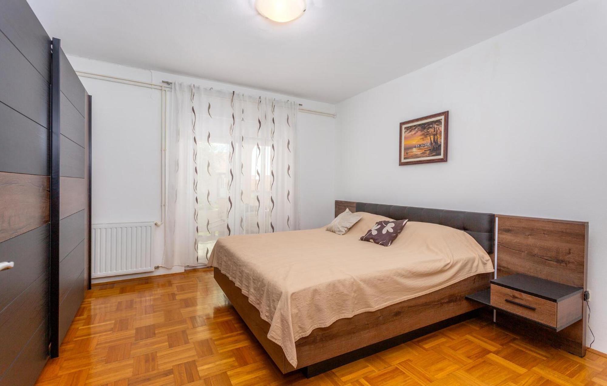 Stunning Apartment In Krk With Kitchen Krk Town Zewnętrze zdjęcie